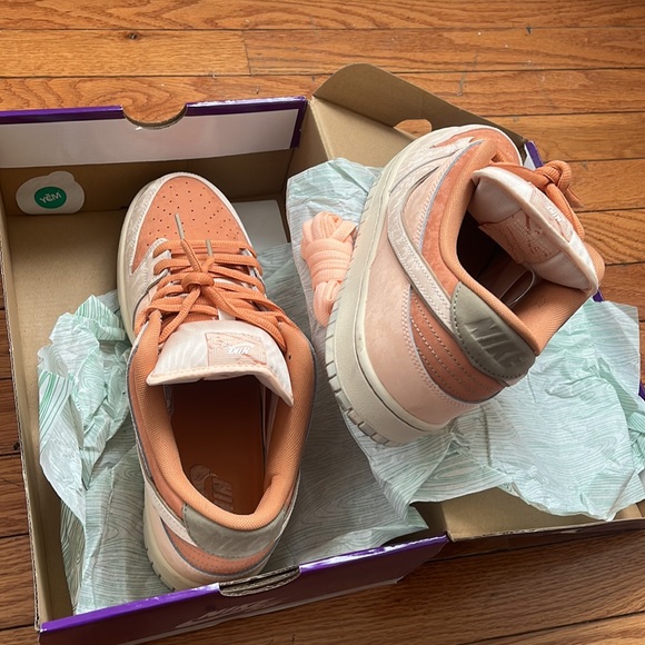 Nike Peach and Beige Sneakers - Picture 5 of 5